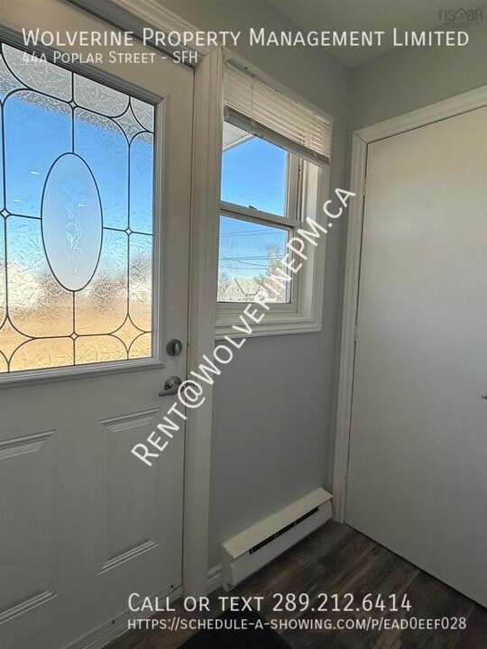 44a Poplar St in Stellarton, NS - Building Photo