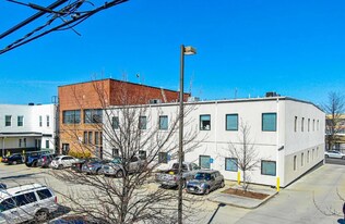 1011 W Marshall St in Richmond, VA - Building Photo