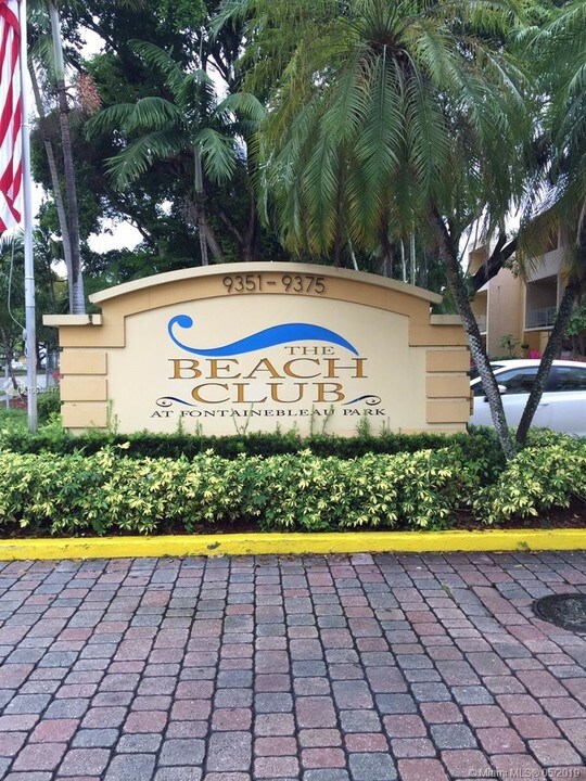 9367 Fontainebleau Blvd-Unit -G227 in Miami, FL - Building Photo