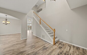 15642 SE Bollam Dr in Clackamas, OR - Building Photo - Building Photo