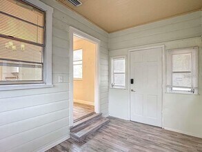 1008 E 24th Ave in Tampa, FL - Building Photo - Building Photo