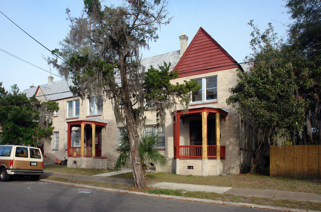 2901 Silver St in Jacksonville, FL - Foto de edificio - Building Photo