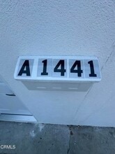 1441 N Carmelita Ave in Los Angeles, CA - Building Photo - Building Photo