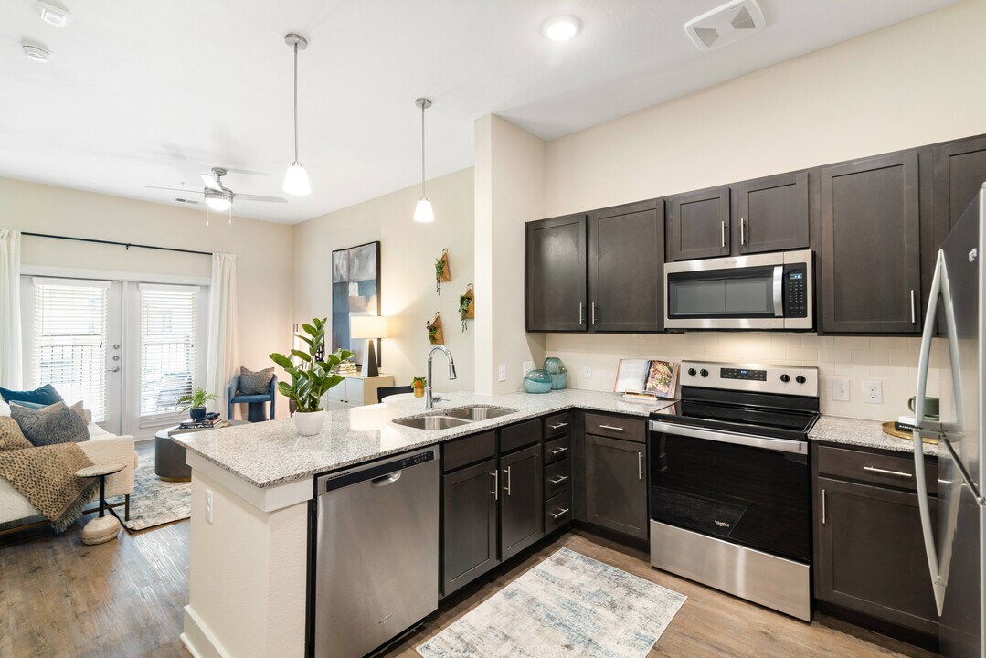 ArborView Circle C Ranch 62+ Active Adult in Austin, TX - Building Photo