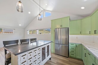 3208 W 80th St in Inglewood, CA - Building Photo - Building Photo