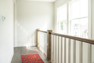 509 Rosedale Ave E in Nashville, TN - Building Photo - Building Photo