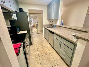 66 Fairmount Ave in Oakland, CA - Building Photo - Building Photo