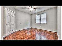 3704 W Franklin St photo'