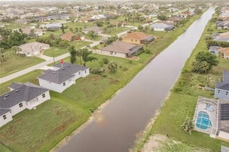 236 Long Meadow Ln S in Rotonda West, FL - Building Photo - Building Photo