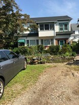 10 Stone Ave, Unit 1 in Greenwich, CT - Building Photo