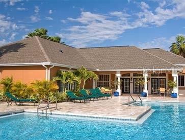 1989 Summer Club Dr in Oviedo, FL - Building Photo