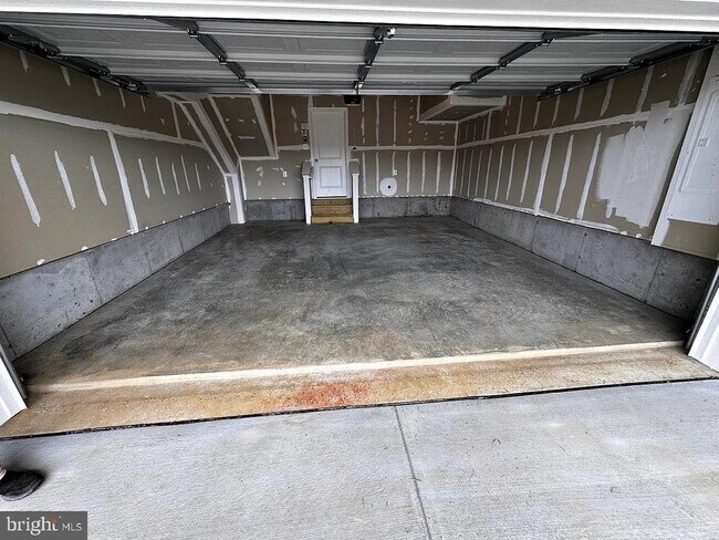 1233 Cedar Vly Rd in Ranson, WV - Building Photo - Building Photo