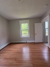 41 Osborn Ave, Unit 1 in New Haven, CT - Foto de edificio - Building Photo
