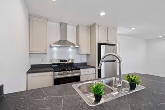 4315 N Flowing Wells Rd in Tucson, AZ - Building Photo - Building Photo