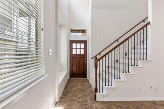 14 Cheswood Manor Dr in The Woodlands, TX - Building Photo - Building Photo