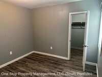 225 Lexington Rd photo'
