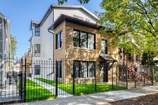 3520 W Shakespeare Ave in Chicago, IL - Building Photo