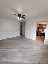 6012 Boxwood Dr in Rockford, IL - Building Photo - Building Photo