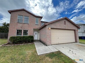 2038 Castleberry Ridge in New Braunfels, TX - Building Photo - Building Photo