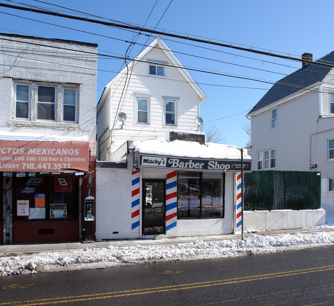 1893 Clove Rd in Staten Island, NY - Building Photo - Building Photo