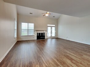 1823 Madrid Falls Dr in Braselton, GA - Building Photo - Building Photo