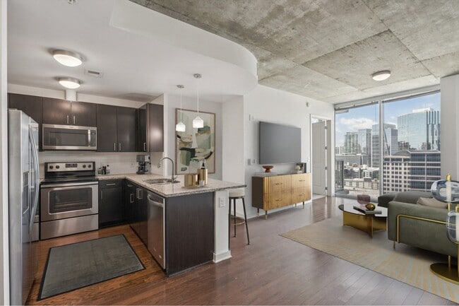 Skyhouse Buckhead in Atlanta, GA - Building Photo - Building Photo