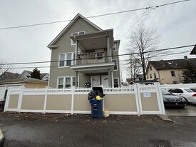 26 Limerick St, Unit 1 in New Haven, CT - Building Photo