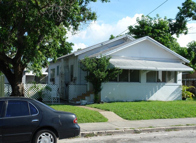 1869 SW 6th St in Miami, FL - Building Photo - Building Photo