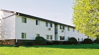 Country Glen Apartments in Waunakee, WI - Foto de edificio - Building Photo