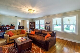 7120 Palm Ave in Fair Oaks, CA - Building Photo - Building Photo