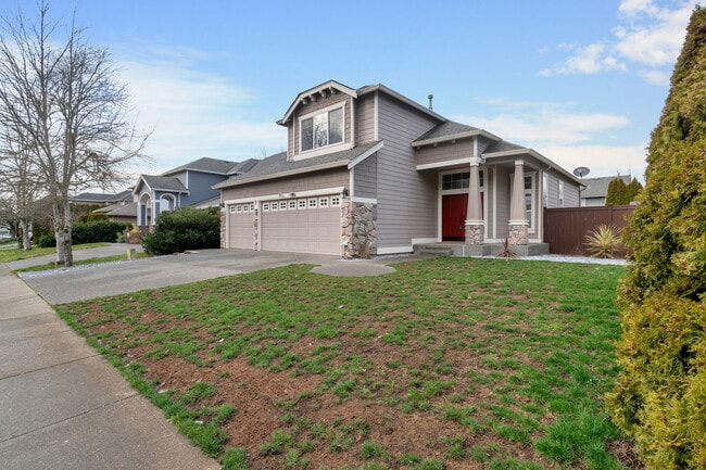 12730 SE 302nd St in Auburn, WA - Foto de edificio - Building Photo