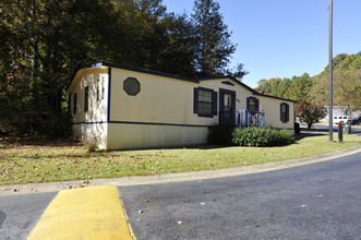 The Village at Six Flags in Austell, GA - Building Photo - Building Photo