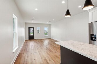 526 Main St in Belle Chasse, LA - Building Photo - Building Photo
