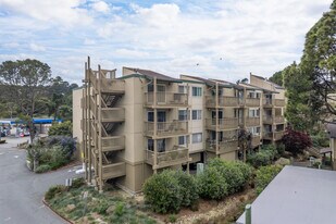 Crown Colony in Daly City, CA - Building Photo