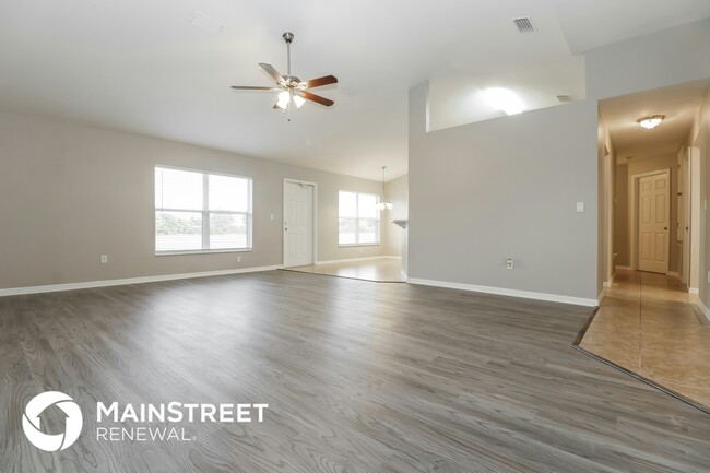 1119 NE 5th Ave in Cape Coral, FL - Building Photo - Building Photo