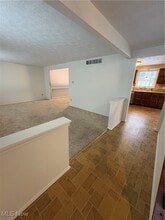 6884 Slippery Rock Dr in Canfield, OH - Building Photo - Building Photo