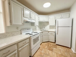 709 Sonesta Dr, Unit A in Harlingen, TX - Building Photo - Building Photo