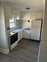 45 Elm St in Waterville, ME - Building Photo