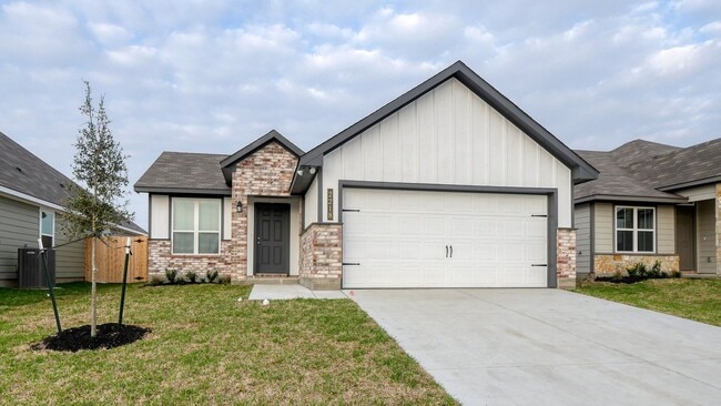 property at 2218 John Ross Ct