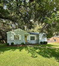 4171 Plaza St in Jackson, MS - Building Photo - Building Photo
