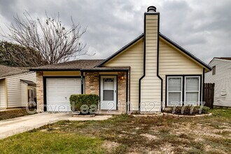 8039 Big Bend in San Antonio, TX - Building Photo - Building Photo