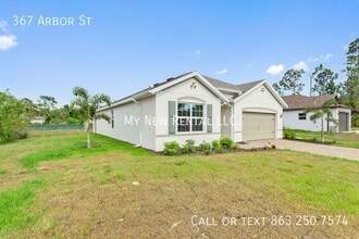 367 Arbor St in Port Charlotte, FL - Foto de edificio - Building Photo