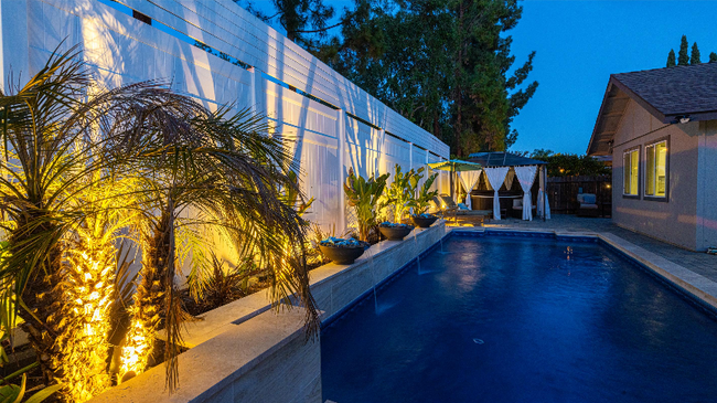 22361 Torino in Laguna Hills, CA - Building Photo - Building Photo