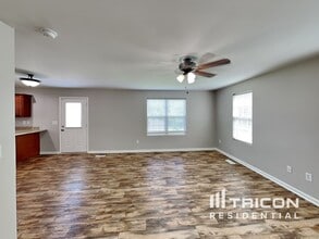 537 Twyla Dr in Lebanon, TN - Building Photo - Building Photo