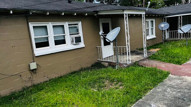 521 10th Ave, Unit 3 in Albany, GA - Building Photo - Building Photo