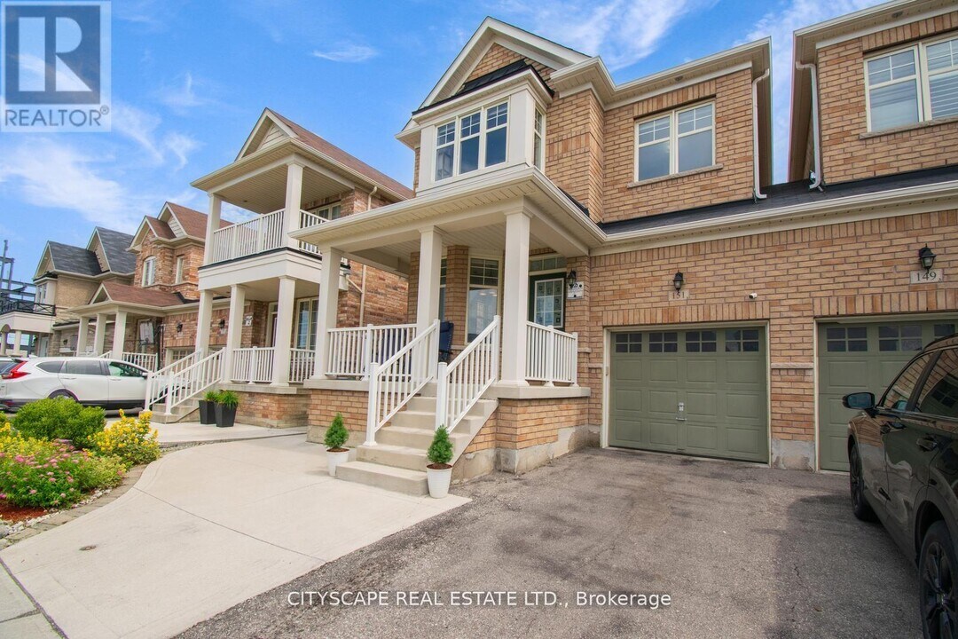 151 Allegro Dr in Brampton, ON - Building Photo