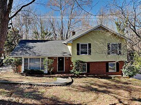 311 Kelford Ln in Charlotte, NC - Building Photo