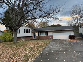 2713 Smith Rd in Fairlawn, OH - Building Photo