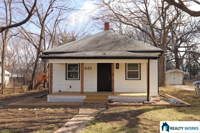 property at 840 N 29th St