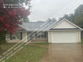 426 Portifino Ct in Boiling Springs, SC - Building Photo